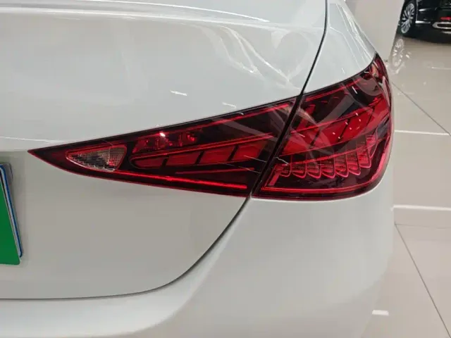 Mercedes-Benz C-Class — Фото автомобиля 7