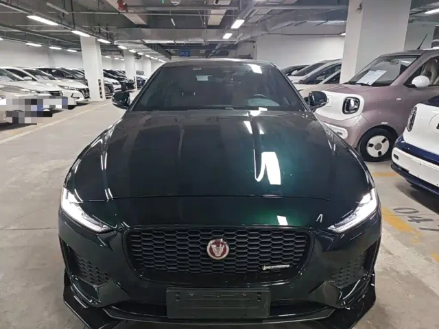 Jaguar XEL — Фото автомобиля 2