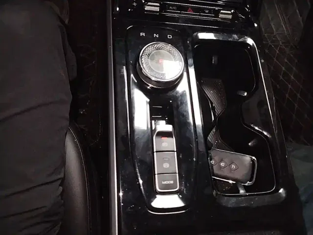Wuling Starlight — Фото автомобиля 13