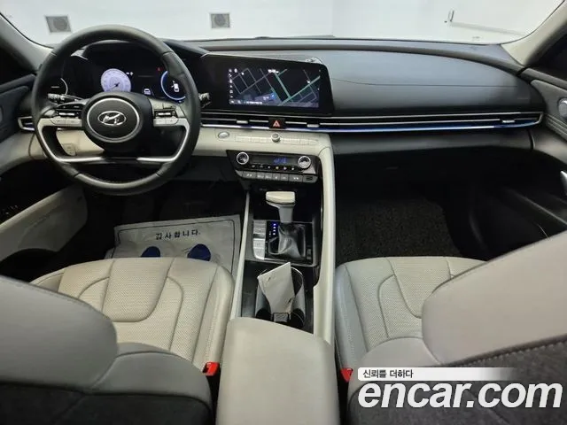 Hyundai AVANTE Inspiration — Фото автомобиля 7