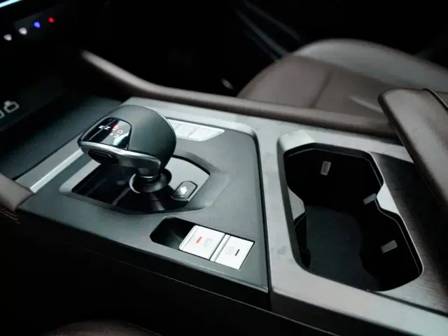 Jetour X90 Plus — Фото автомобиля 10