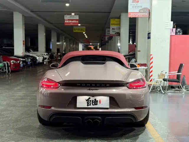 Porsche 718 — Фото автомобиля 5
