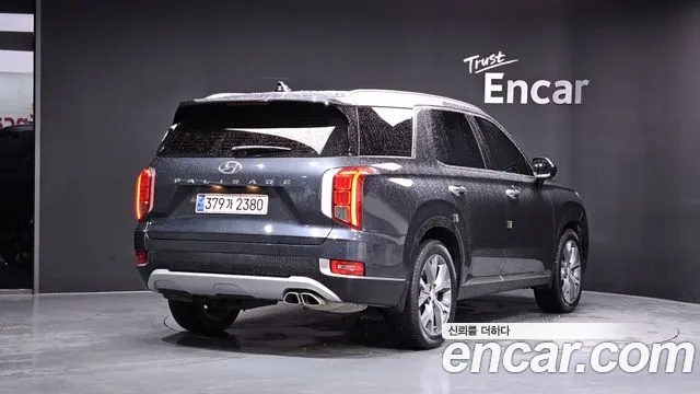 Hyundai Palisade Palisade Дизель 2.2 2WD — Фото автомобиля 2