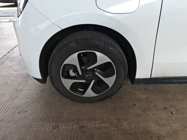 JAC Yiwei 3 — Фото автомобиля 22