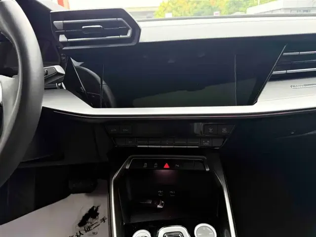 Audi Audi A3 2025 A3L Limousine 35TFSI Flying Premium — Фото автомобиля 13