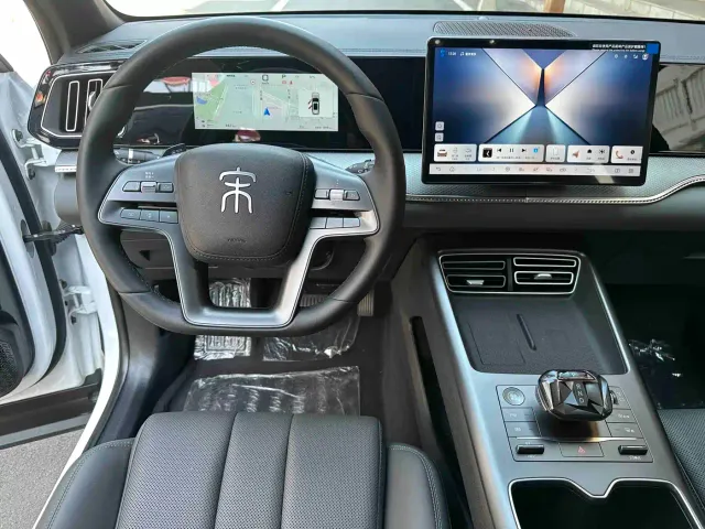 BYD Song Pro — Фото автомобиля 4