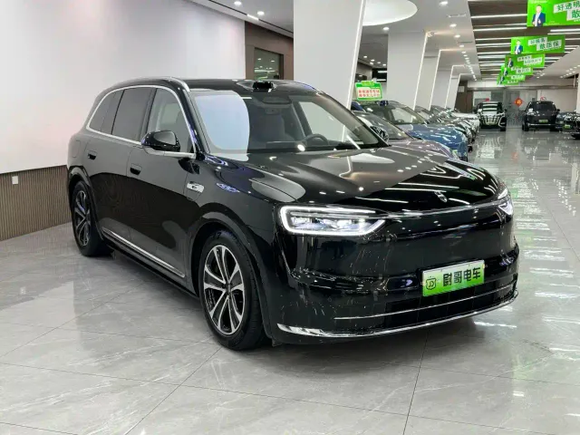 Aito M7 — Фото автомобиля 3