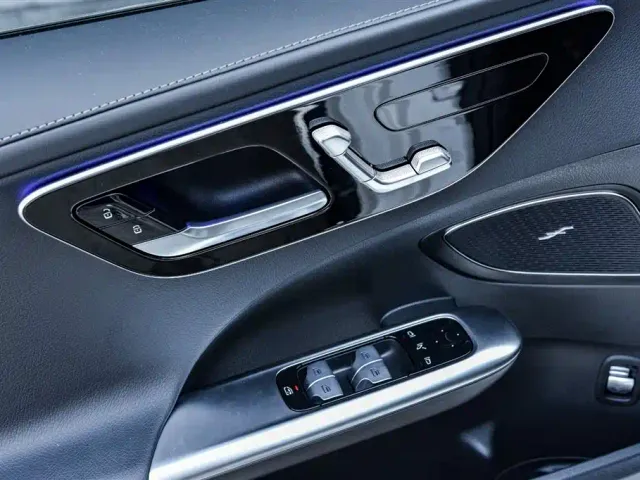 Mercedes-Benz C-Class — Фото автомобиля 8