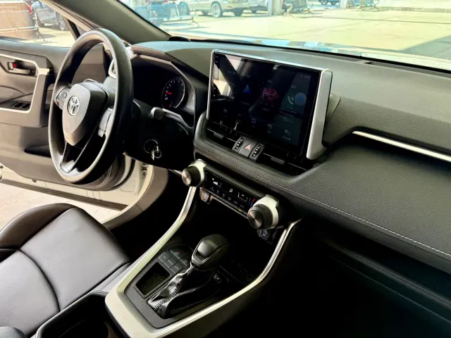 Toyota Wildlander — Фото автомобиля 7