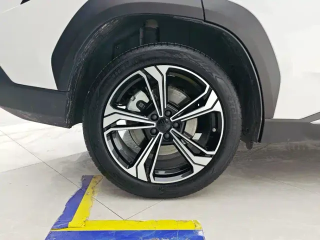Geely Galaxy L7 — Фото автомобиля 6