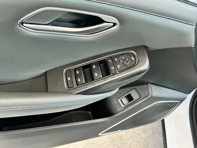 BYD Song L DM-i — Фото автомобиля 14