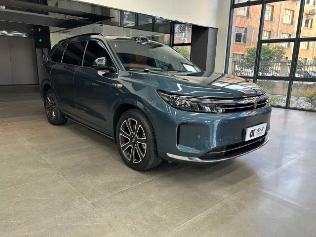 Aito M7 — Фото автомобиля 3