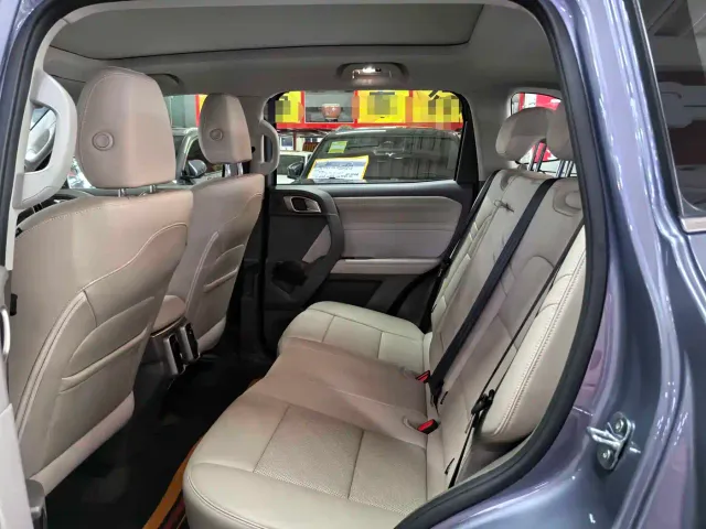 Haval Big Dog — Фото автомобиля 9