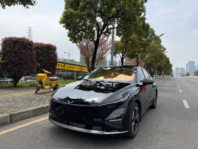 Wuling Starlight — Фото автомобиля 2