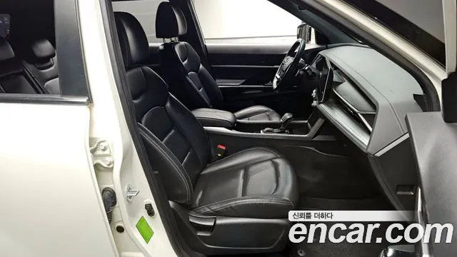 KG_Mobility_Ssangyong Torres Torres Бензин 1.5 2WD — Фото автомобиля 10