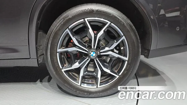 BMW X4 xDrive20i M Sport — Фото автомобиля 20
