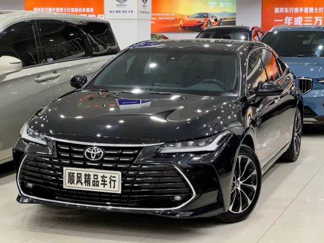 Фотография автомобиля — Toyota Avalon