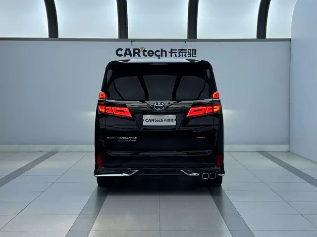 Toyota Vellfire — Фото автомобиля 2