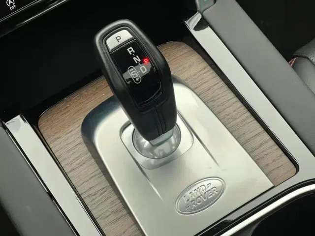 Land Rover Discovery Sport — Фото автомобиля 24