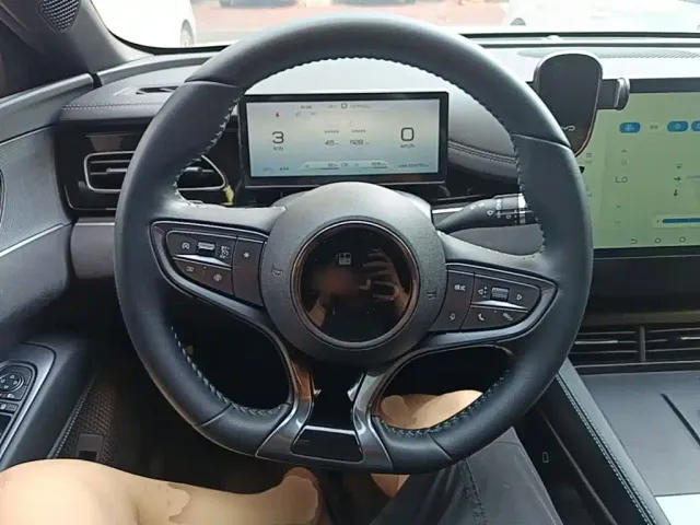 BYD Seal 06 — Фото автомобиля 10