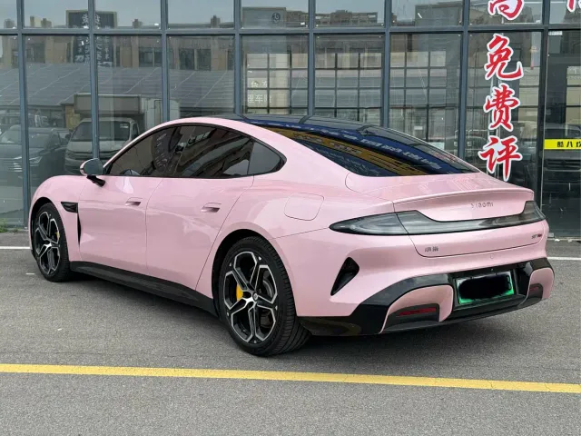 Xiaomi SU7 — Фото автомобиля 13