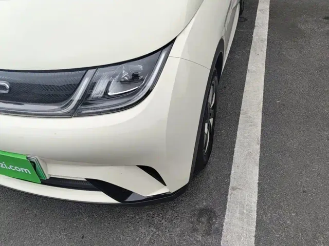 BYD Dolphin — Фото автомобиля 23