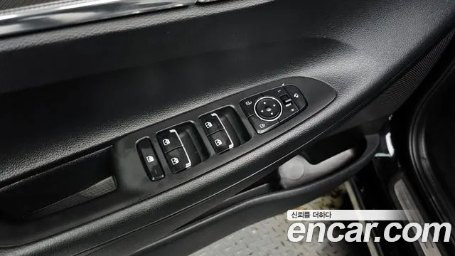 Hyundai Grandeur Premium — Фото автомобиля 27