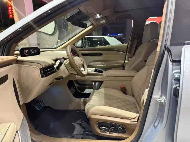GAC Hyptec HT — Фото автомобиля 4