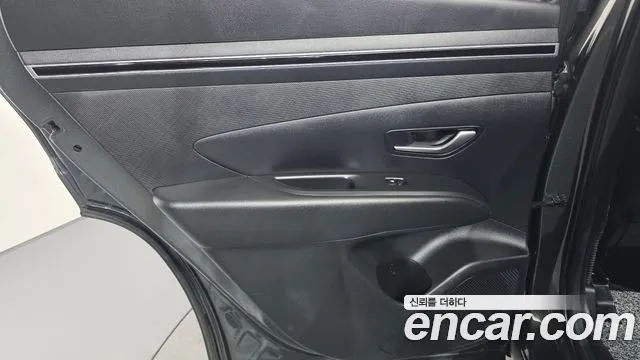 Hyundai Tucson Tucson (NX4) Дизель 2.0 2WD — Фото автомобиля 7