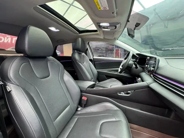 Hyundai Elantra — Фото автомобиля 18