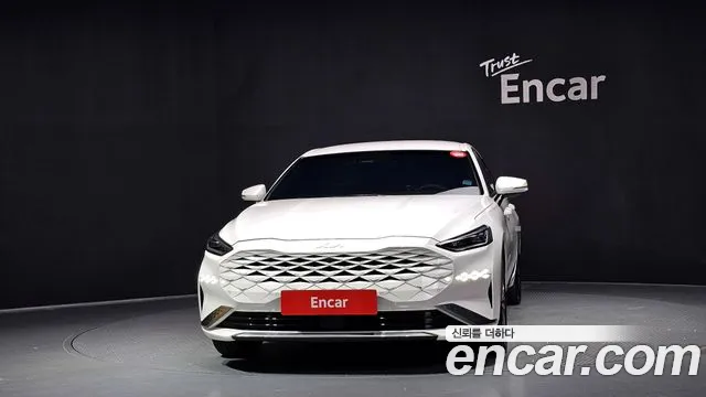 Kia K8 Signature — Фото автомобиля 3