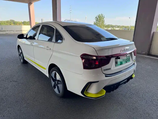 Dongfeng Aeolus Dongfeng Fengshen E70 2023 PRO Changxing Edition — Фото автомобиля 7
