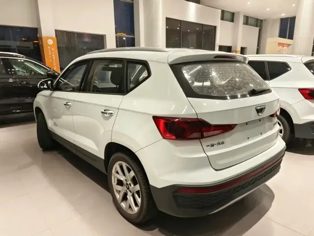Jetta VS5 — Фото автомобиля 4