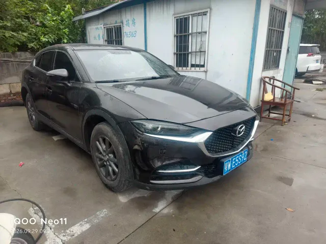 Mazda CX-4 — Фото автомобиля 3