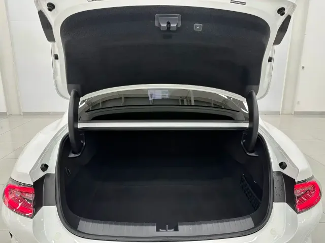 Xiaomi SU7 — Фото автомобиля 24