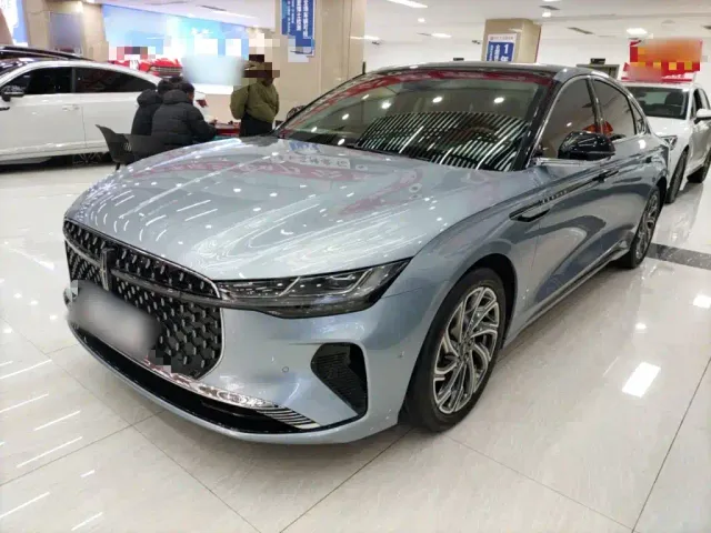 Фотография автомобиля — Lincoln Z