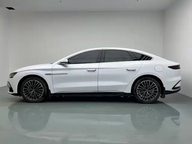 BYD Han — Фото автомобиля 7