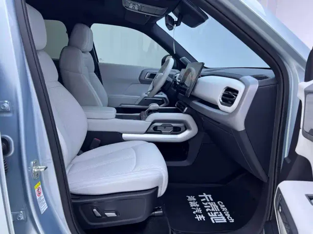 Fang Cheng Bao Titanium 3 2025 501KM AWD Smart Drive Ultra Edition — Фото автомобиля 17