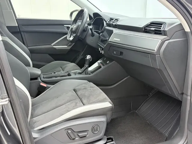 Audi Q3 — Фото автомобиля 20