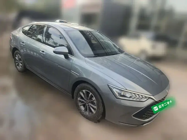 BYD Qin PLUS — Фото автомобиля 5