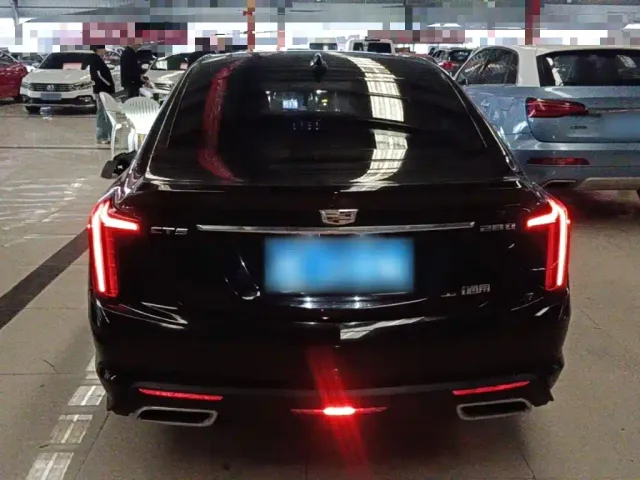 Cadillac CT5 — Фото автомобиля 5
