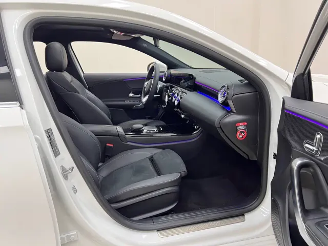 Mercedes-Benz A-Class — Фото автомобиля 21