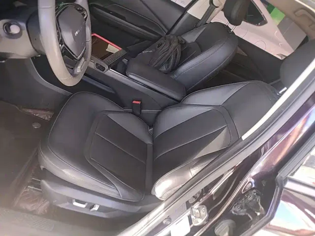 Wuling Starlight — Фото автомобиля 14