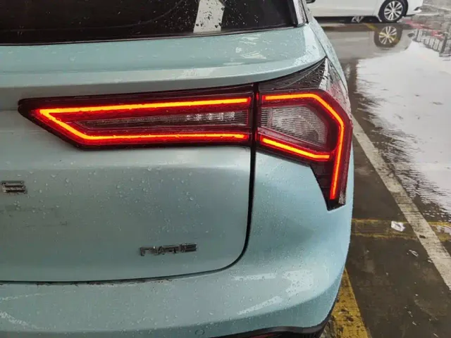 Geely Geometry E Firefly — Фото автомобиля 7