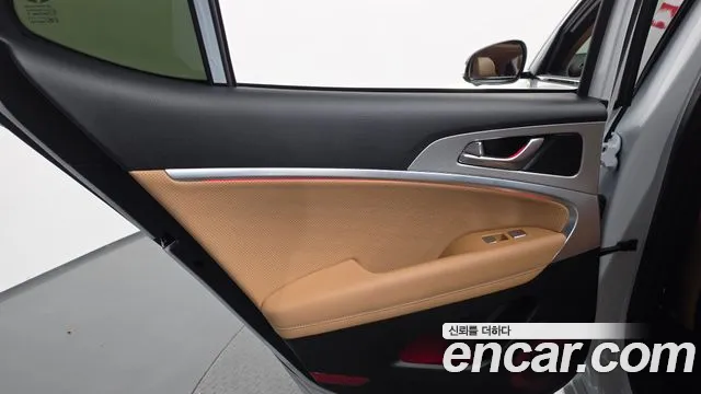 Genesis G70 New — Фото автомобиля 14