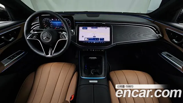 Mercedes-Benz E-Class — Фото автомобиля 7