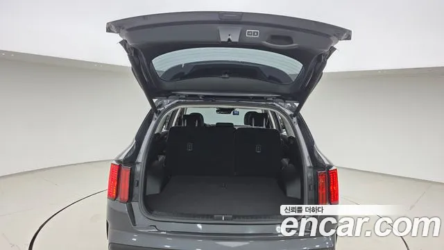 Kia Sorento Sorento 4-е поколение Дизель 2.2 2WD — Фото автомобиля 17