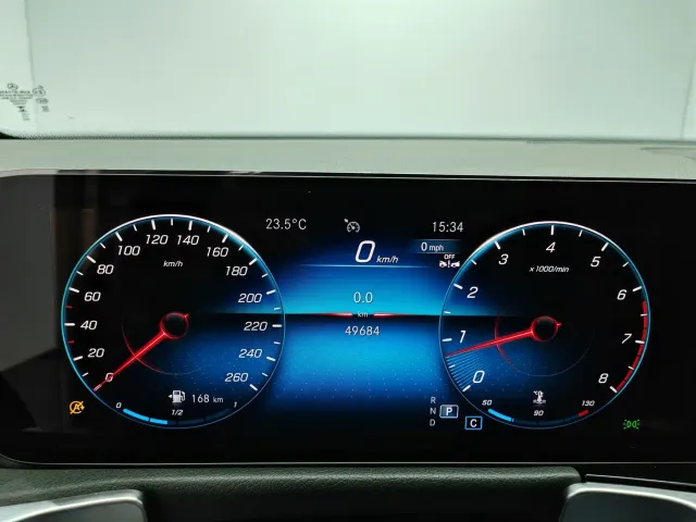 Mercedes-Benz GLB-Class — Фото автомобиля 8