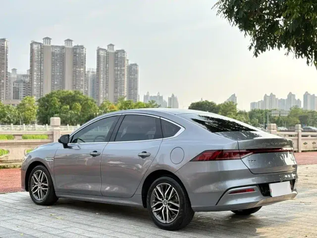 BYD Qin PLUS — Фото автомобиля 7