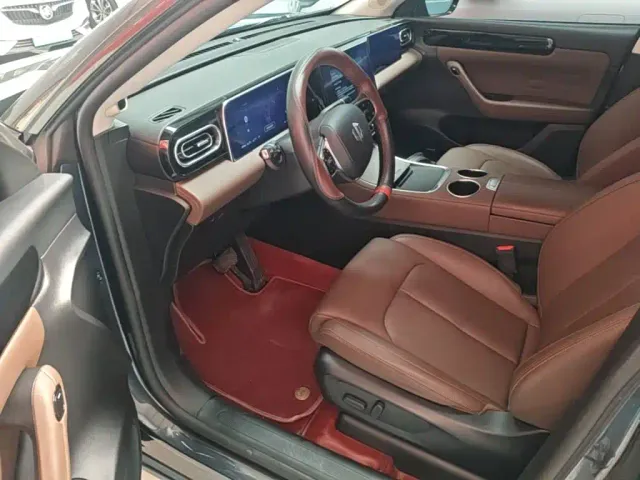 Leapmotor C11 — Фото автомобиля 15
